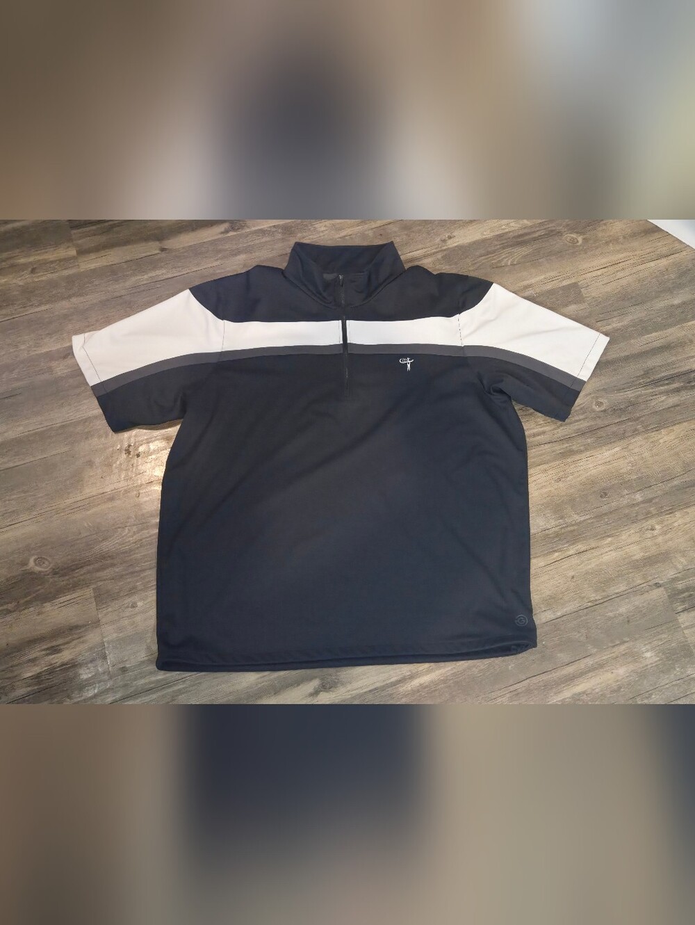 Galvin Green Men's Black and White Short-Sleeve Quarter-Zip